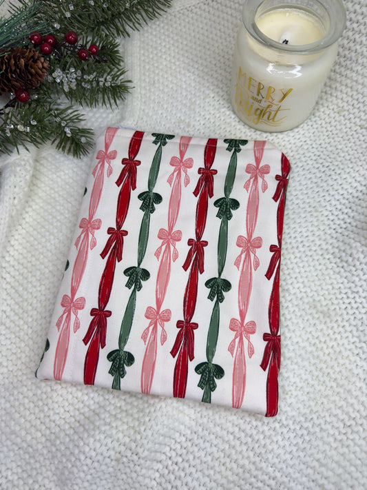 Merry Little Bows Kindle Sleeve