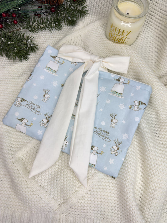 Snoopy Happy Holidays Quilted Book Sleeve