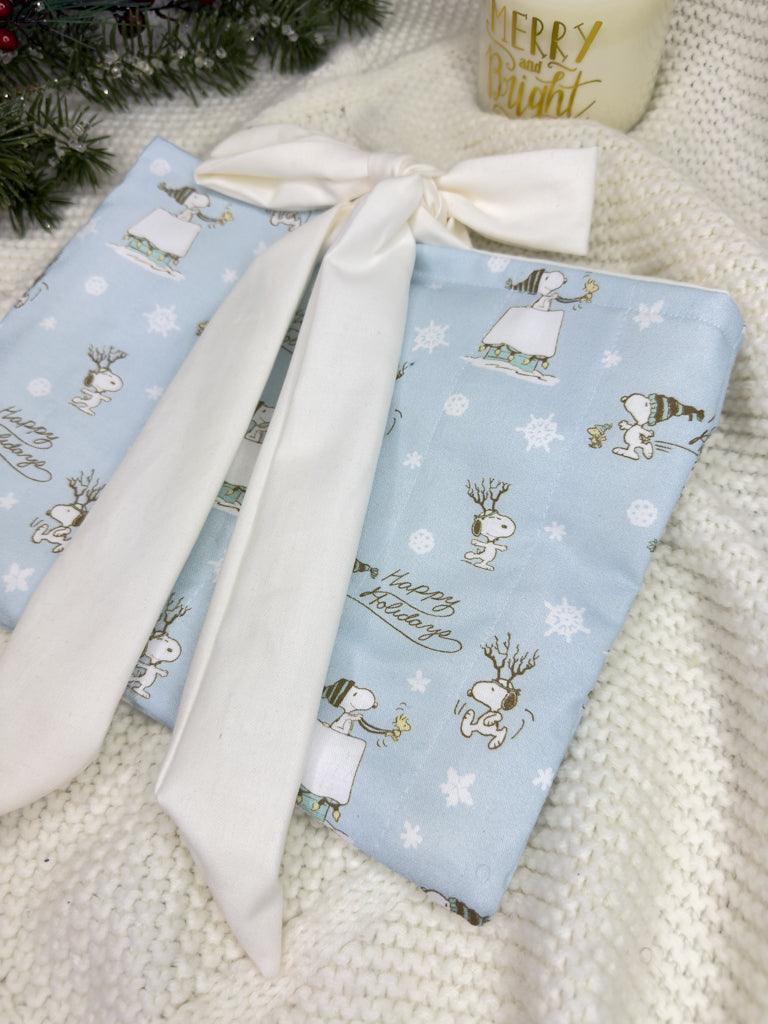Snoopy Happy Holidays Quilted Book Sleeve