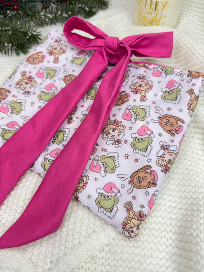Grinchmas Quilted Book Sleeve