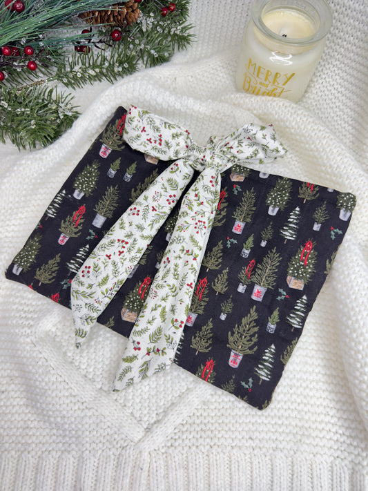 Festive Firs Quilted Book Sleeve