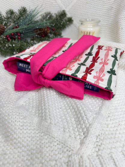 Merry Bows Quilted Book Sleeve