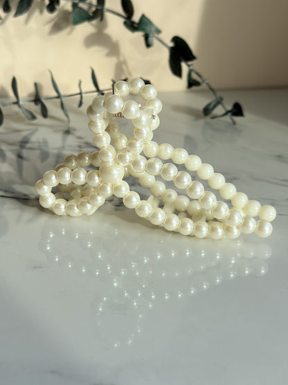 Pearl Darling Bow Claw