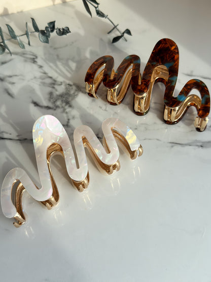 Golden Waves Claw Clip
