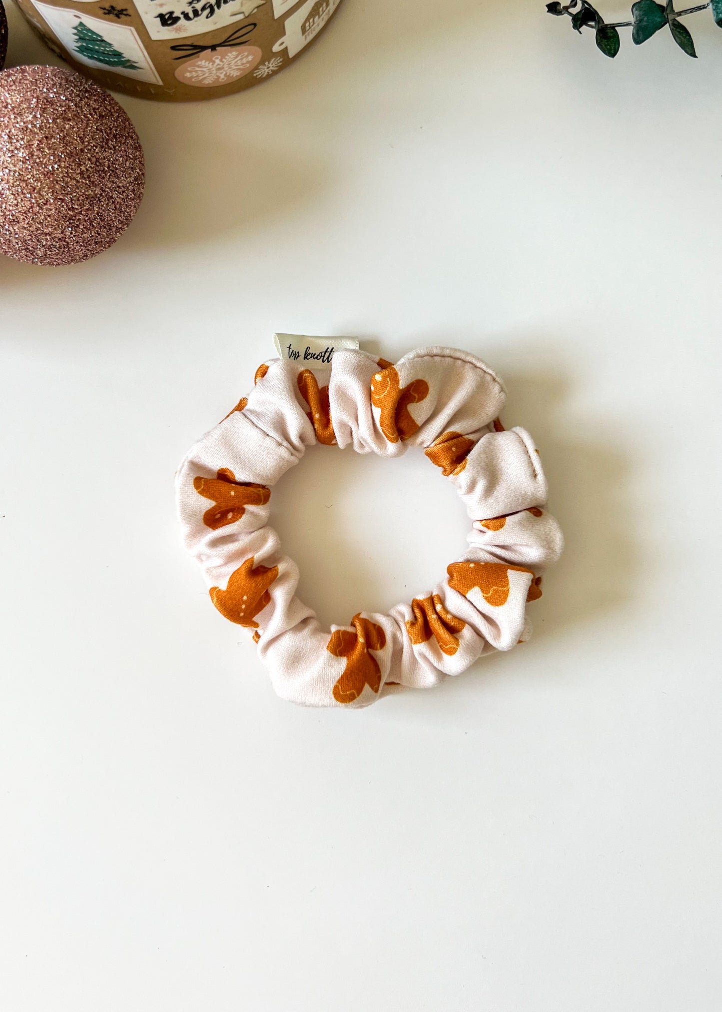 Gingerbread Man | Skinny Scrunchie