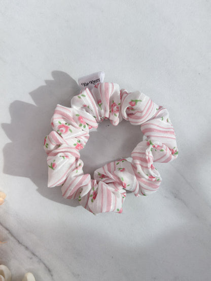 Rosy Dream Scrunchie