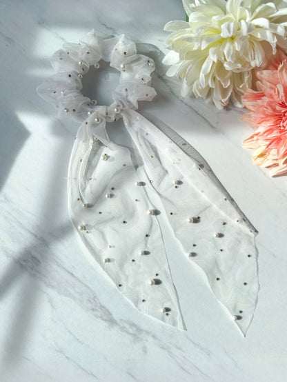 Ivory Pearl Scrunchie Scarf