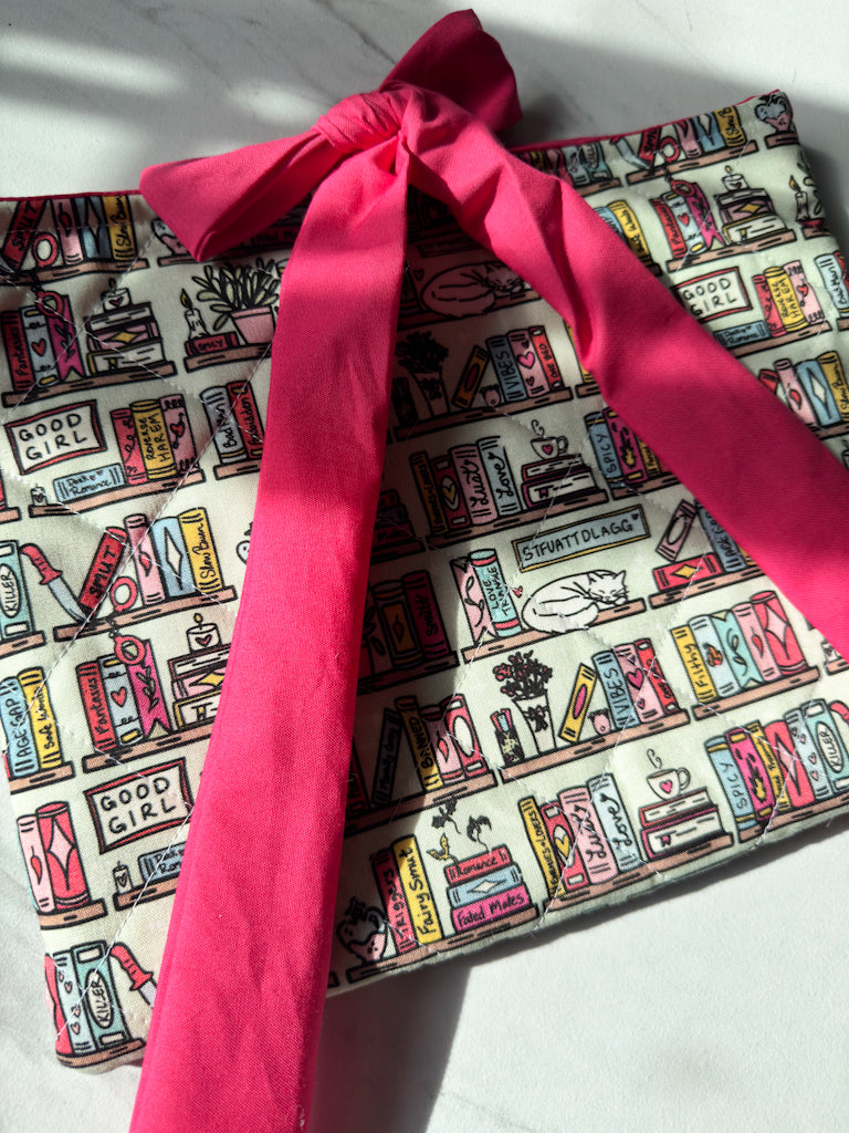 Smutty Bookshelf Quilted Book Sleeve