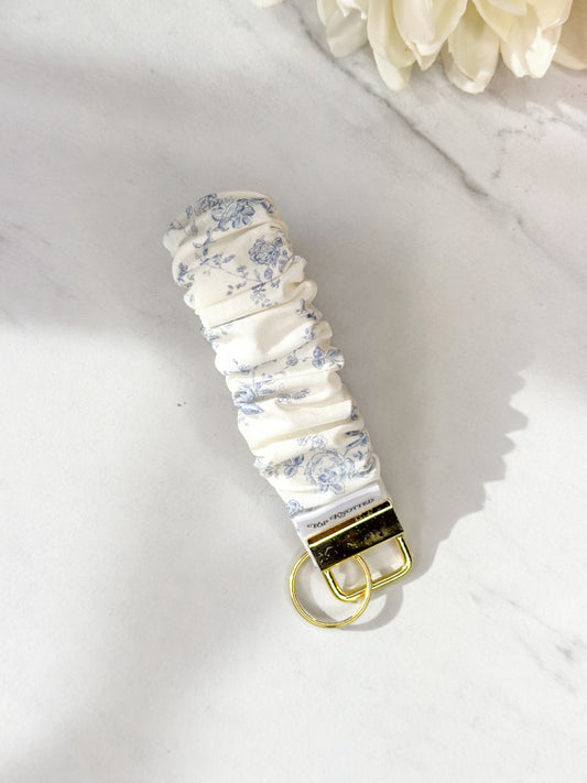 Vintage Toile Scrunchie Wristlet