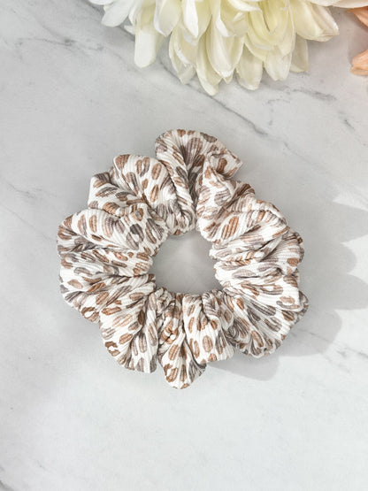 Cinnamon Spots Scrunchie