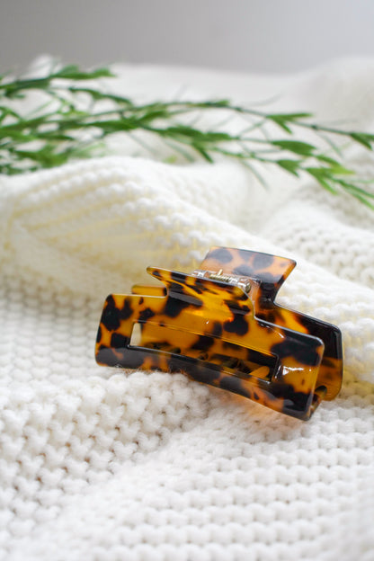 Dark Tortoise Square Claw Clip