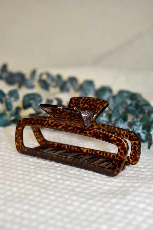 Brunette | Rectangle Claw